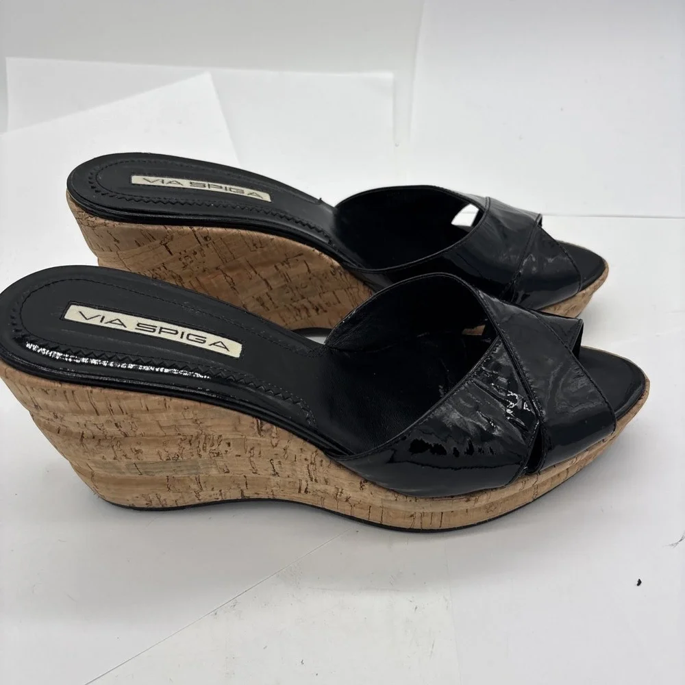 Via Spiga Black Patent Leather Espridalle  Peep Toe Sandal Wedges Women Size 8
